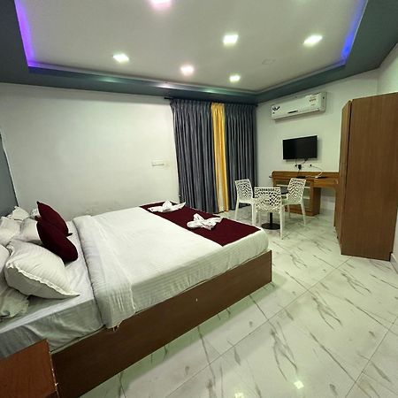 G Hotel Kottakuppam Luaran gambar